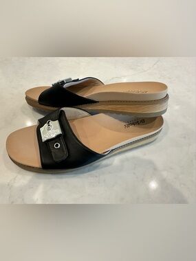 Dr. Scholl’s Island Icon buckle slide EUC